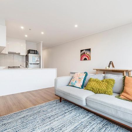☆Of Southbank☆Light Filled Apartment☆Huge Private Terrace With City Views☆Parking☆Pool☆Gym☆Wifi Мельбурн Экстерьер фото