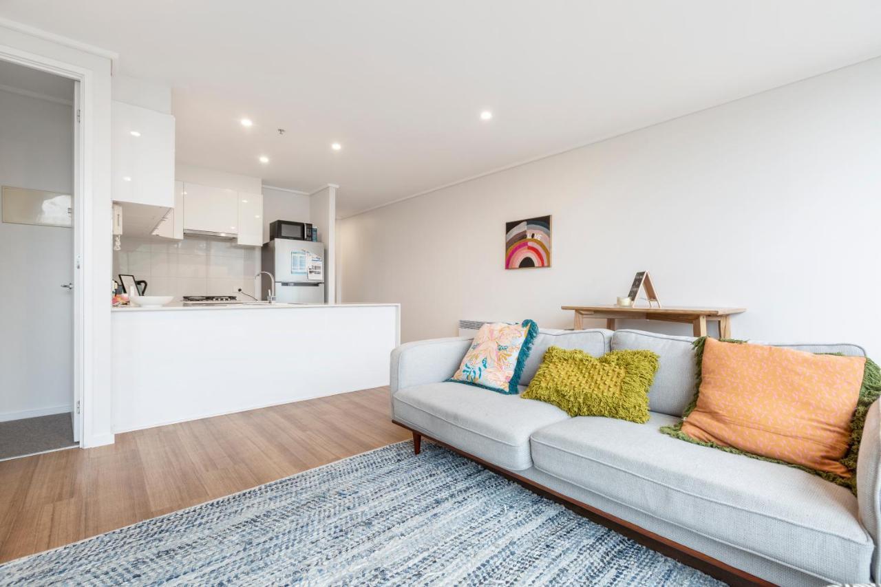 ☆Of Southbank☆Light Filled Apartment☆Huge Private Terrace With City Views☆Parking☆Pool☆Gym☆Wifi Мельбурн Экстерьер фото