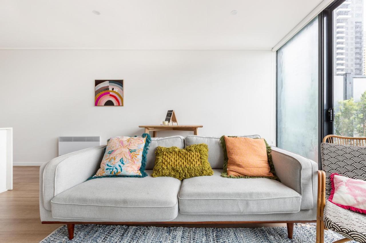 ☆Of Southbank☆Light Filled Apartment☆Huge Private Terrace With City Views☆Parking☆Pool☆Gym☆Wifi Мельбурн Экстерьер фото